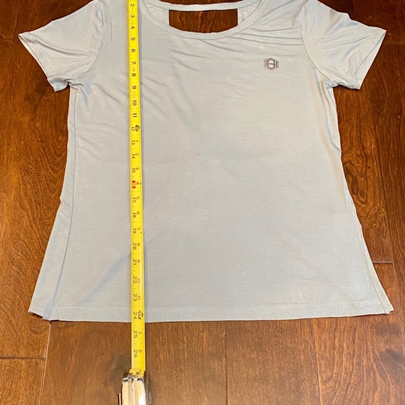 Sold on another site NWOT workout top - Picture 3 of 5